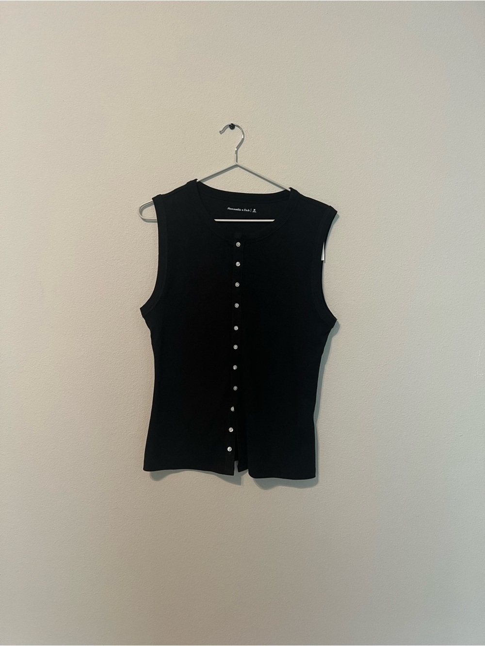 Abercrombie & Fitch Black Rib Crew Button up Top - Picture 2 of 7